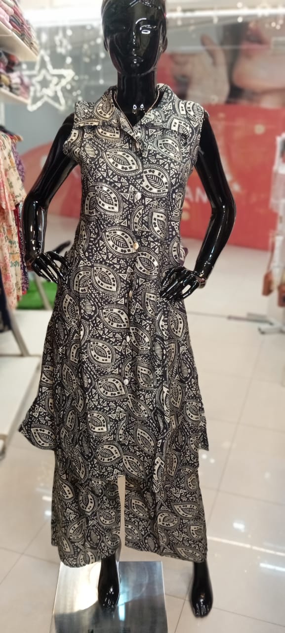 Trendy Co-Ord Set with A-Line Kurti & Hidden Sleeves | Sizes M to XL - Image 4
